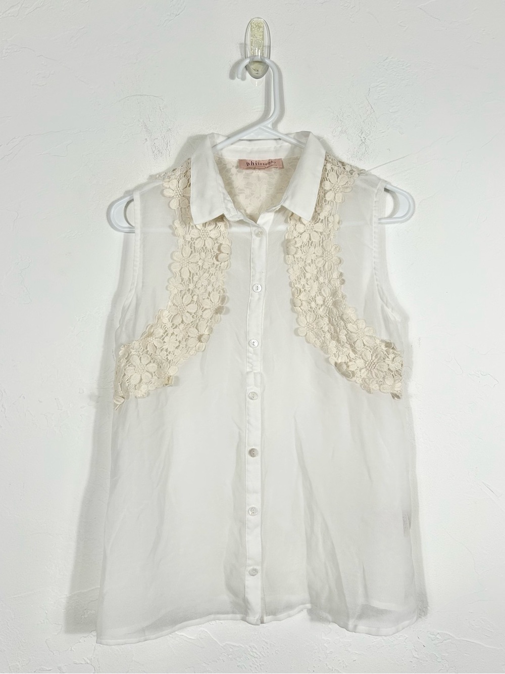 Philosophy White Sheer Button Up Vest Top Floral Crochet Lace Accent Sz Small